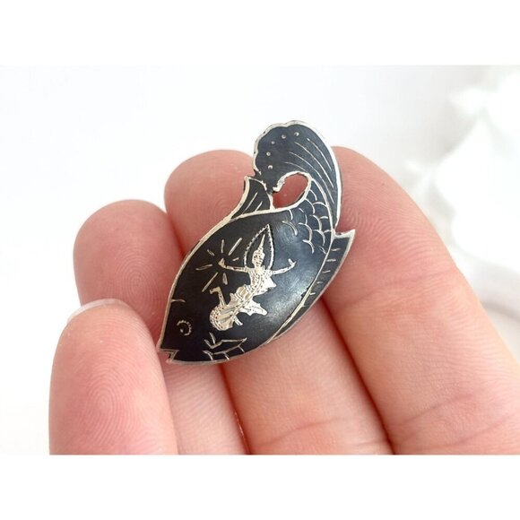 Dancing Angel Fish Shaped Siam Sterling Silver 925 Vintage Nielloware Brooch Pin - Picture 5 of 6